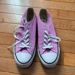 Low Top Converse Worn Once